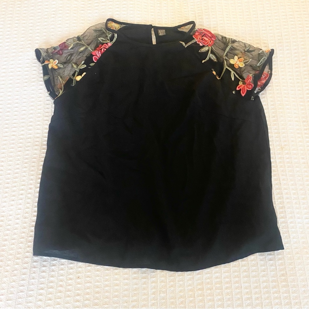 SHEIN Black Top with Floral Embroidery 1X